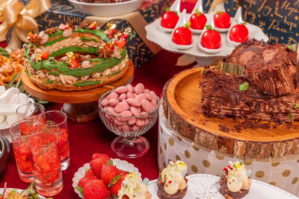 「クリスマス・スイーツビュッフェ【Very Berry X’mas！】～いちごが彩るクリスマス～」イメージ
