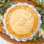 新作の「洋梨のシブーストとチョコレートのタルト」イメージ