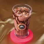 「プレミアムスムージー Made with KITKAT」Mサイズ・税込み720円