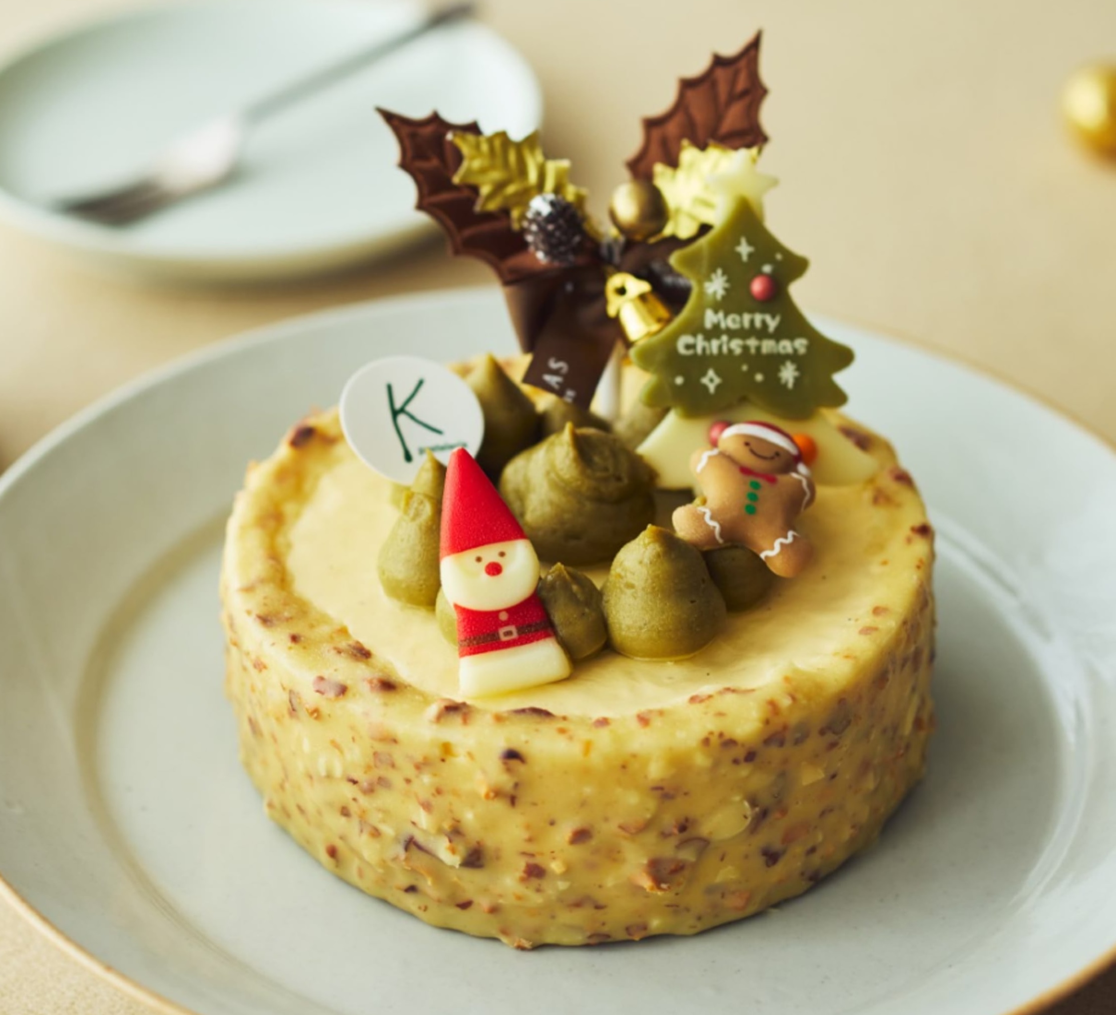 「ピスタチオといちごのババロアケーキ ピスフレサ」イメージ