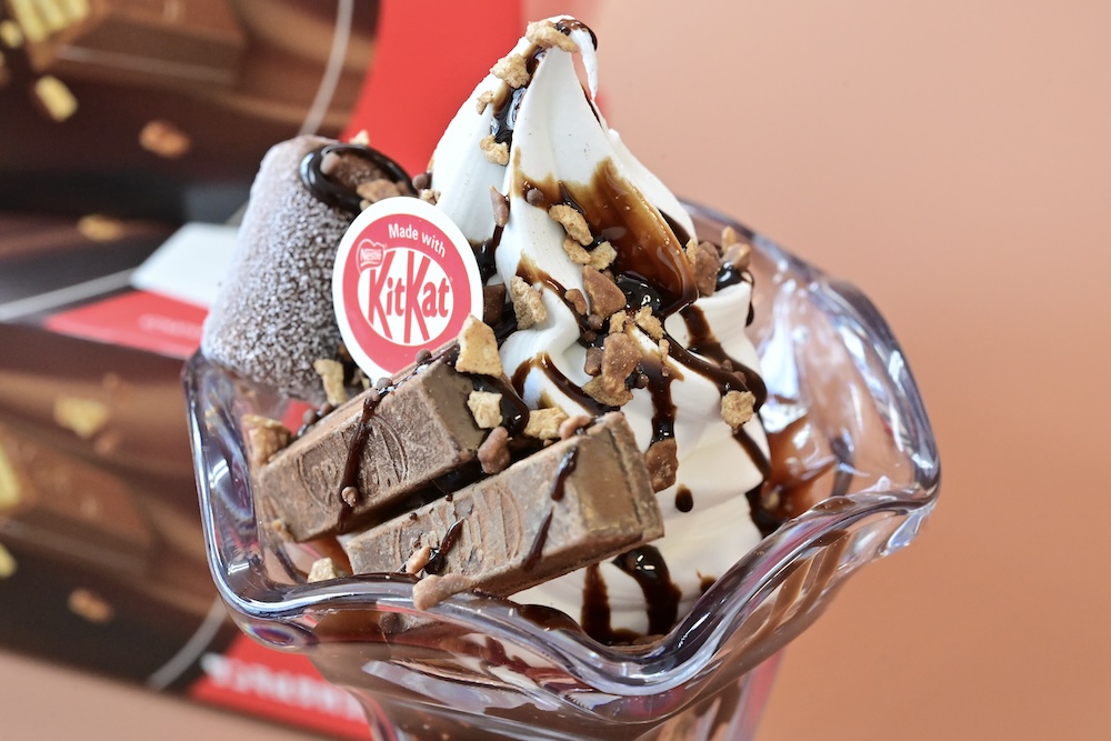 「プレミアムパフェ Made with KITKAT」税込み720円