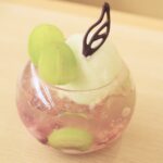 「エメラルドマスカットパフェ」税込み800円