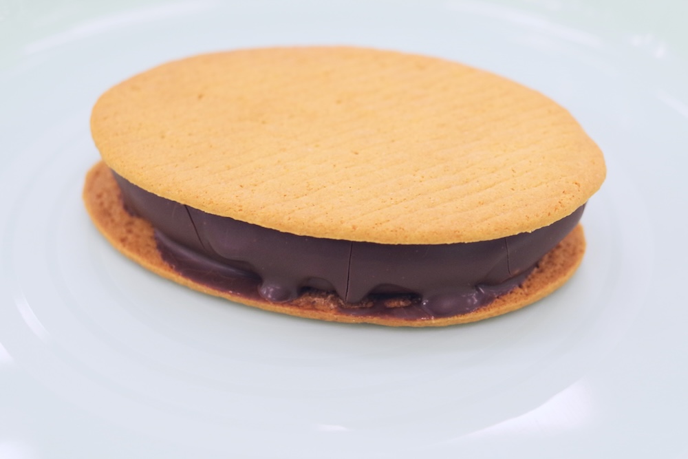 「クリスピーチョコサンド」税込み298円