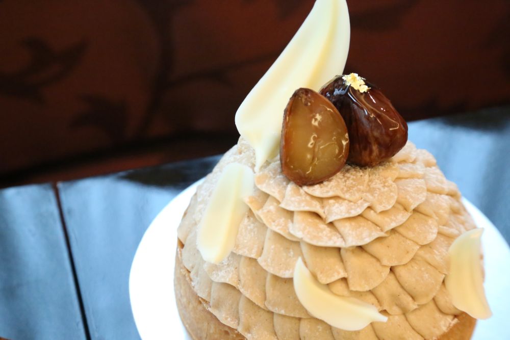 「クリスマスモンブランタルト」税込み6,000円