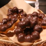 「もっちりんぐ チョコ」税込み300円