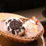 左から「ココアビスケット」税込み300円、「いちごクリーム」税込み400円