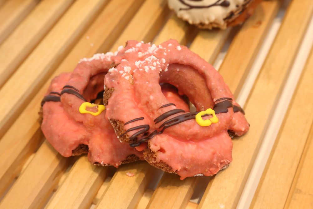 「サンタいちごファッション」税込み260円