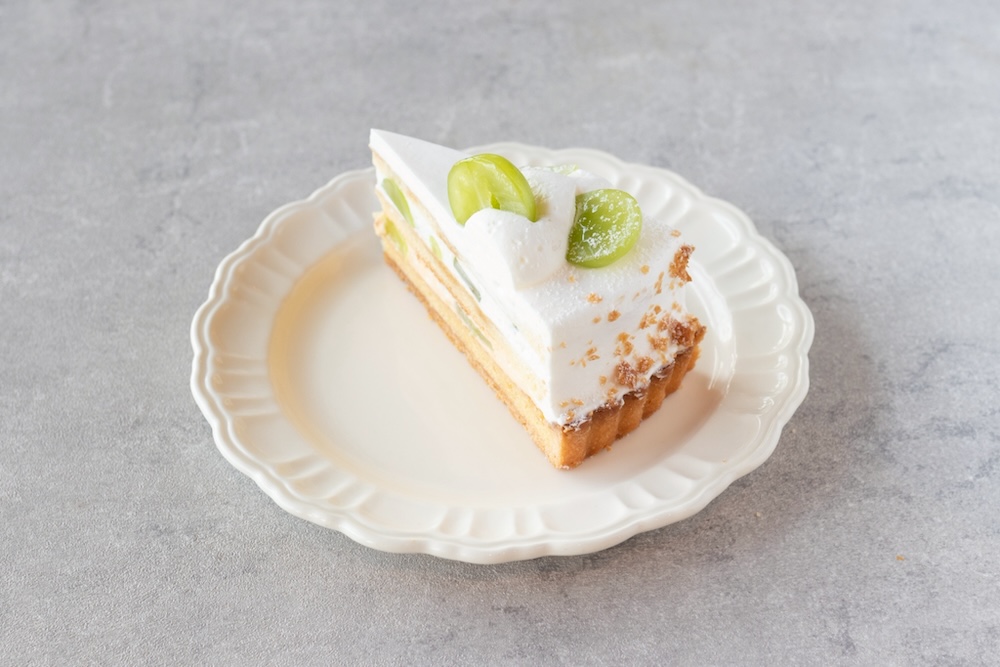 「マスカットと洋梨のショートケーキタルト」イメージ
