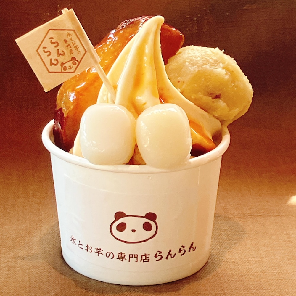「氷とお芋の専門店 らんらん」の阪急うめだ本店初登場「おいものパルフェ」825円