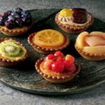 「ケーキハウス ショウタニ」より販売する「果実のタルト」税込み5,940円（送料含む）