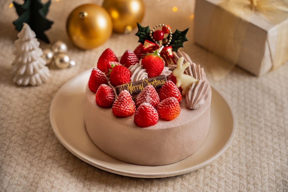 「完熟いちごの贅沢クリスマスチョコショートケーキ」イメージ