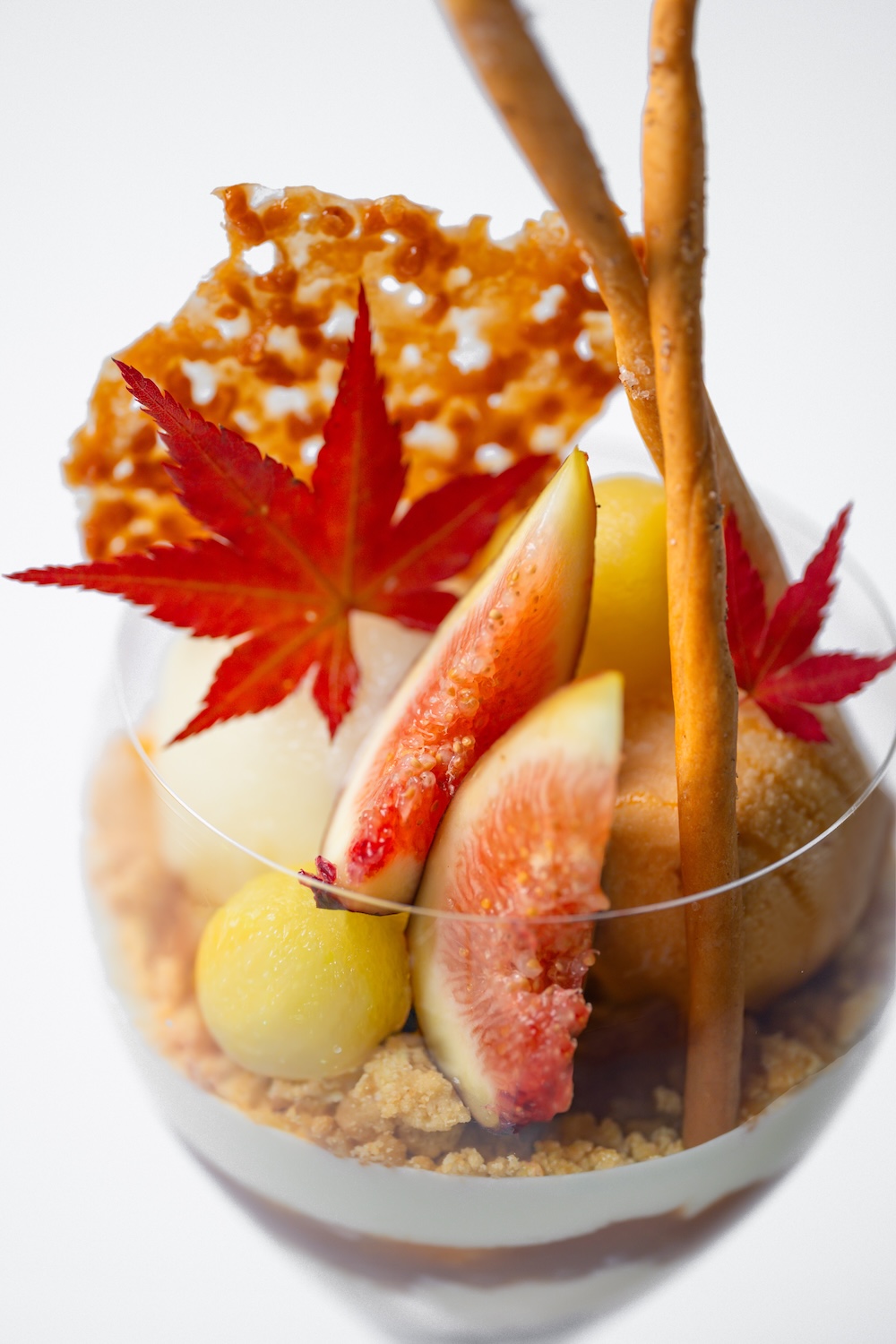 「紅玉 イチジク キャラメル 赤ワインのパフェ」イメージ