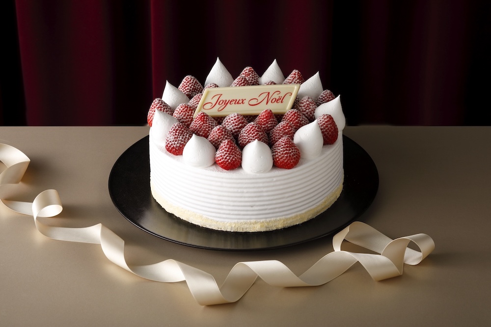 「新スーパーあまおうショートケーキ」税込み14,040円