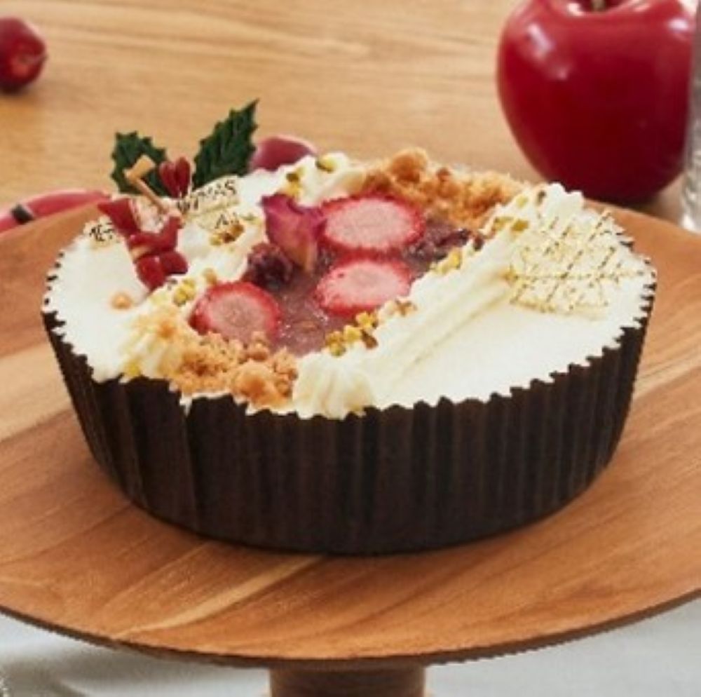 「エシカル苺のホワイトクリスマスチーズケーキ」税込み4,839円