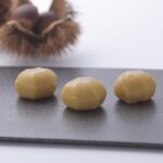 「赤福」の新作スイーツ「燦SUN マロン餅」5個入り・1,200円