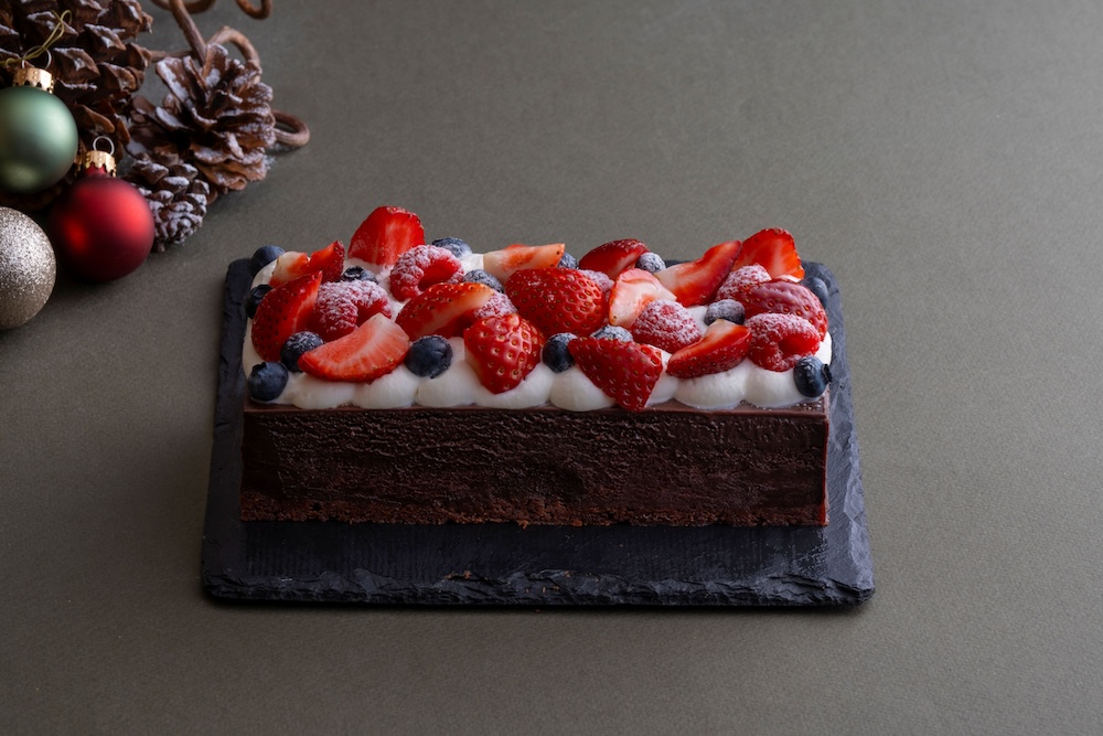「ミックスベリーチョコレートケーキ」税込み5,800円