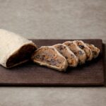 2サイズ展開される「シュトレン」税込み2,090円〜