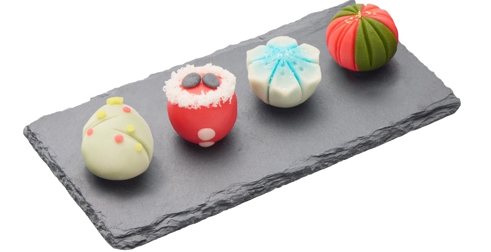 クリスマス上生菓子「乃東生(なつかれくさしょうず)」4個入り・税込み2,160円