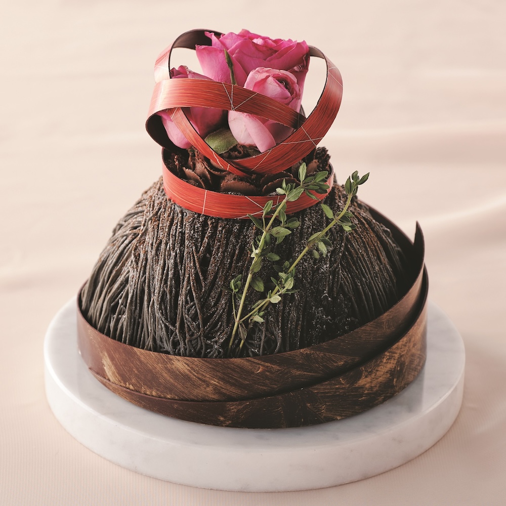 「パティスリー キョウヘイ ミカミ」の高島屋限定「黒雛（くろひな）」税込み11,501円