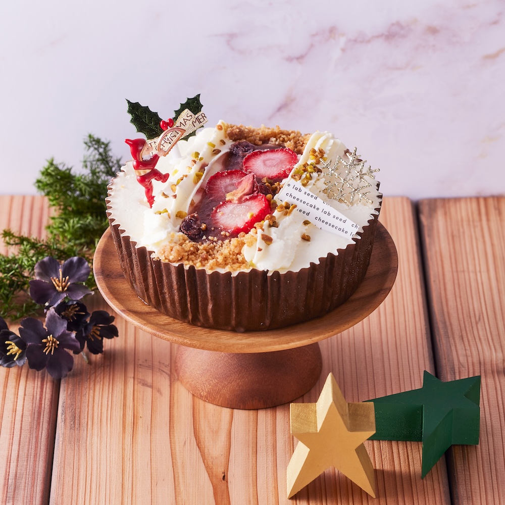 「エシカル苺のホワイトクリスマスチーズケーキ」税込み3,542円
