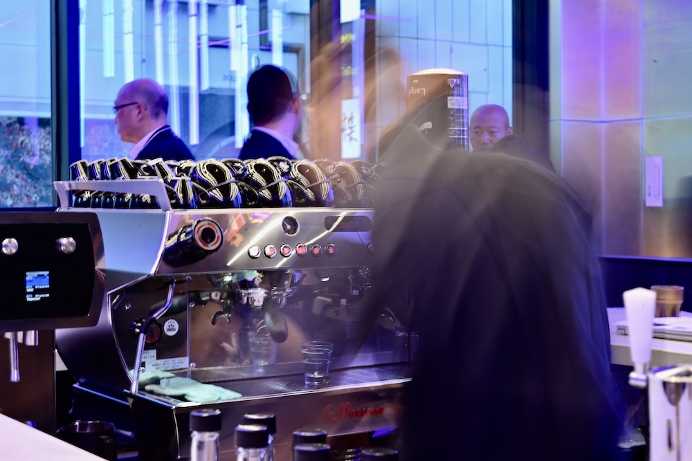 「プロント ザ ファースト」内観イメージ