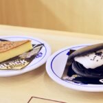 左から「ブラックペッパーバスクチーズケーキ」税込み330円、「黒ごま パンダどら焼き」税込み280円