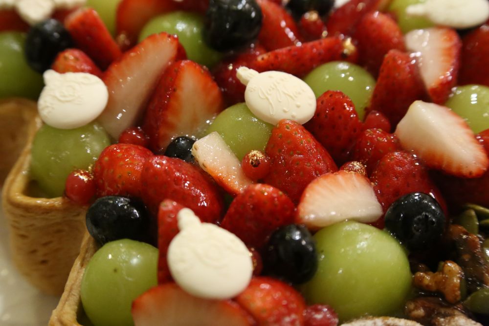 2サイズ展開の「～タルトプレミエ～クリスマスツリーのタルト」税込み11,998円から