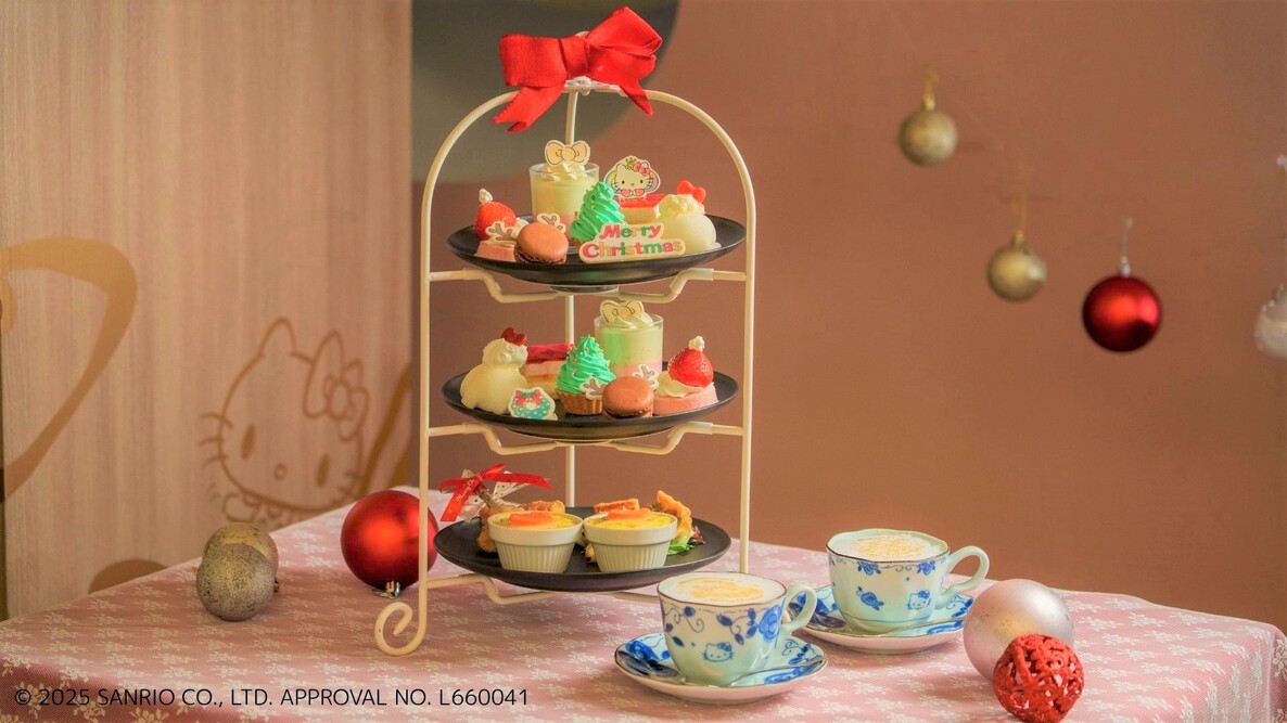 チョコレートやいちご、クリームの濃厚な甘さが堪らない心ときめくアフタヌーンティーが登場♪ HELLO KITTY SMILE 『ハローキティのアフタヌーンティー』 12月1日より提供開始