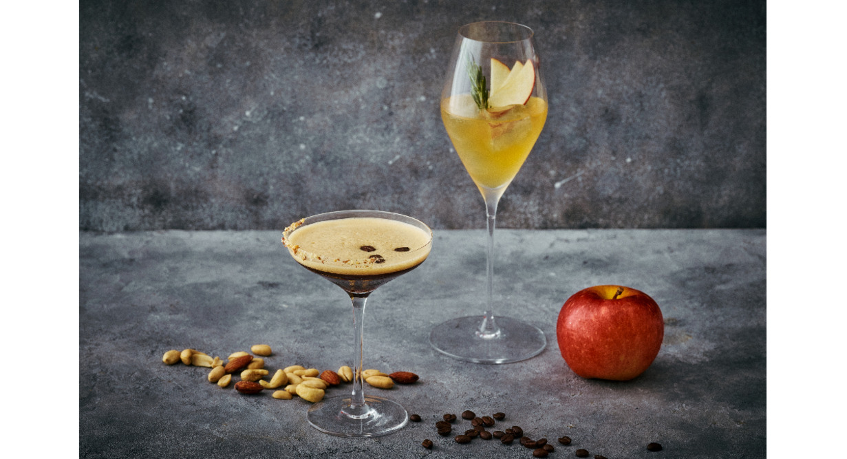 【ヒルトン横浜】エスプレッソとりんごの魅力が光る『冬のシーズナルカクテル』をBar & Lounge Melodyにて提供!