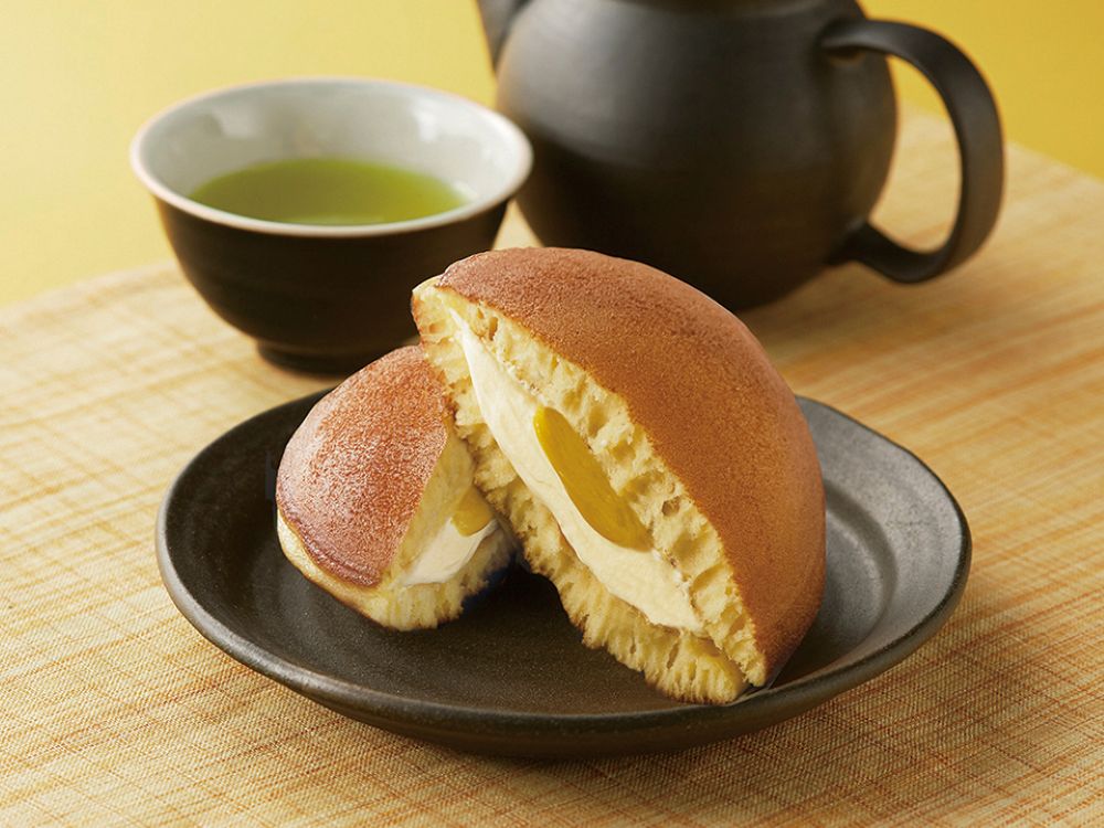 「ふんわりどら焼・栗」税込み希望小売価は170円（沖縄県のみ205円）