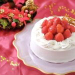 3サイズ展開される「クリスマス米粉のいちごデコレーションケーキ グルテンフリー」4,999円〜(店頭引き渡し)