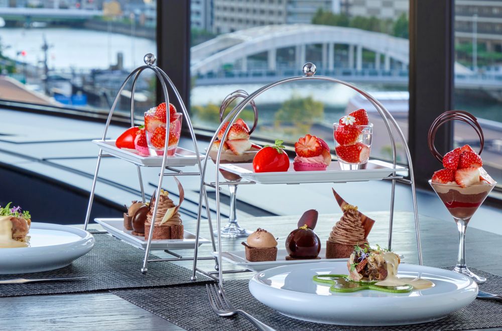 「いちごvsチョコレートアフタヌーンティーランチ」イメージ