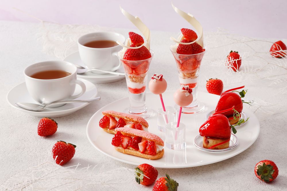 「ストロベリー・ホワイトチョコレート アフタヌーンティー(Strawberry × White Chocolate Afternoon Tea)」イメージ
