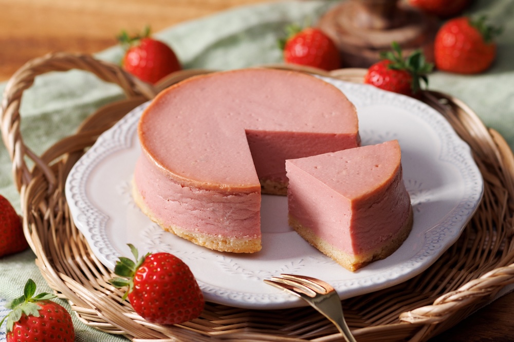 「ストロベリークリーミーチーズケーキ」イメージ