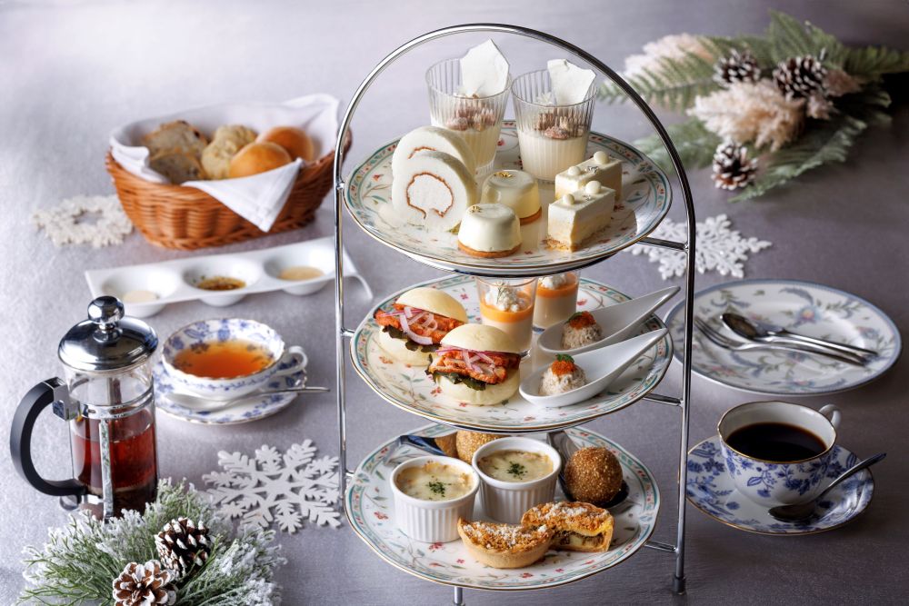 「スノー&スパークル アフタヌーンティーセット」税込み3,500円(サービス料含む)