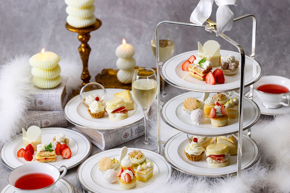 「ホワイトアフタヌーンティーセット」イメージ