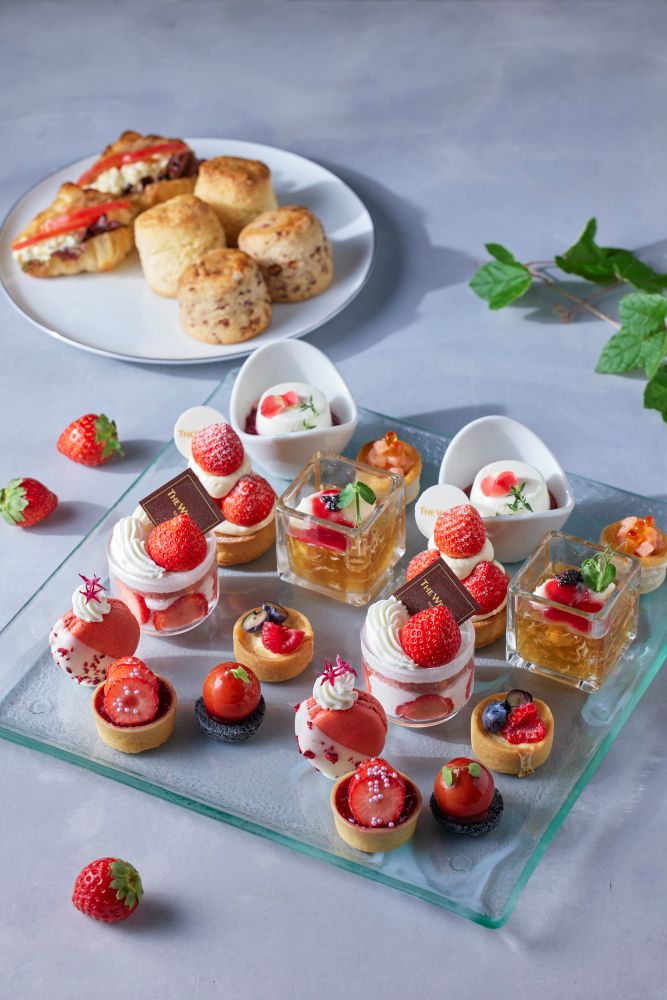 「ストロベリー ウィークデイ アフタヌーンティー」税込み7,800円（サービス料含む）