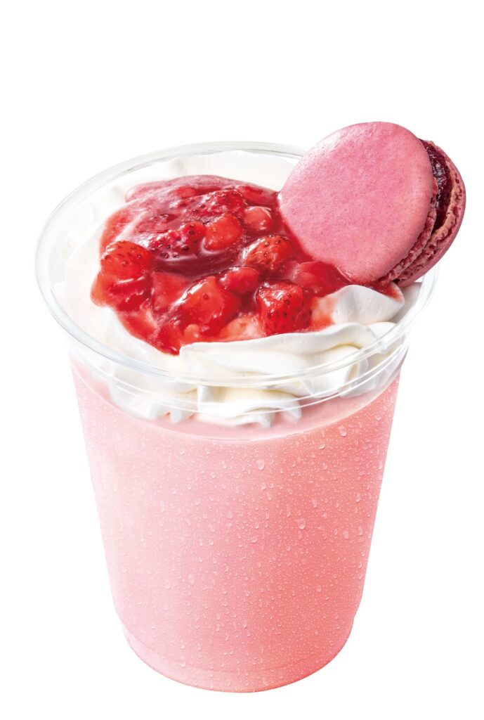 「～ベリーマカロン付き～ごろっと苺パフェシェーキ」税込み490円