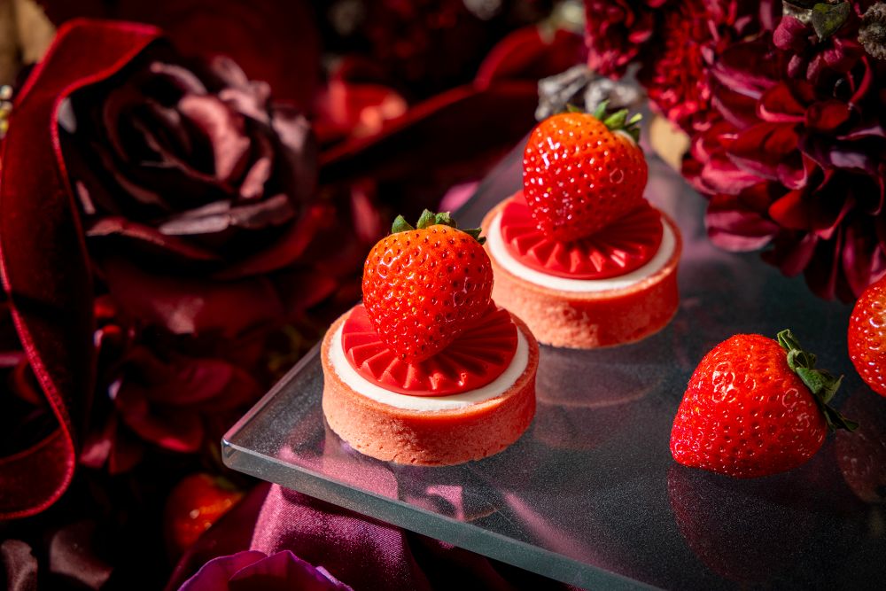 「ストロベリー・リュクス アフタヌーンティー」イメージ