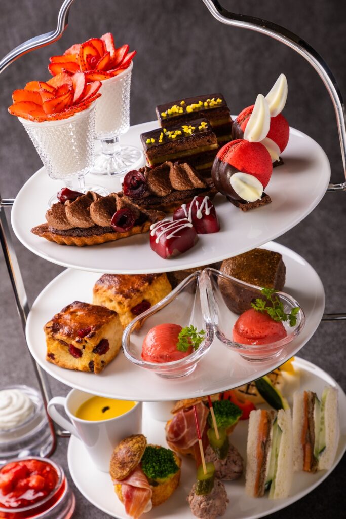 「ルージュ&ショコラ アフタヌーンティー」イメージ