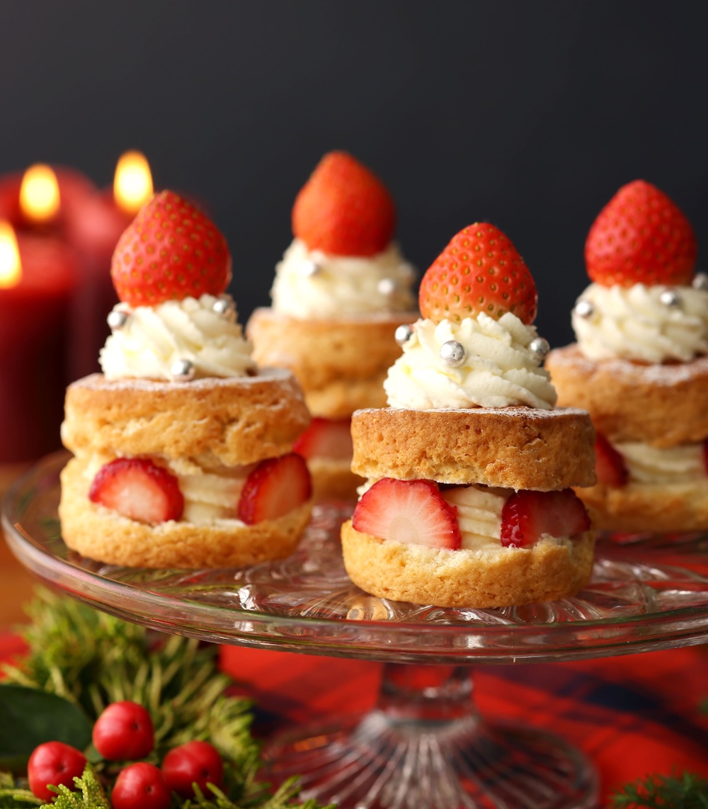 12月3日〜12月25日に登場する東京ギフトパレット限定「ストロベリーキャンドルスコーン」税込み500円