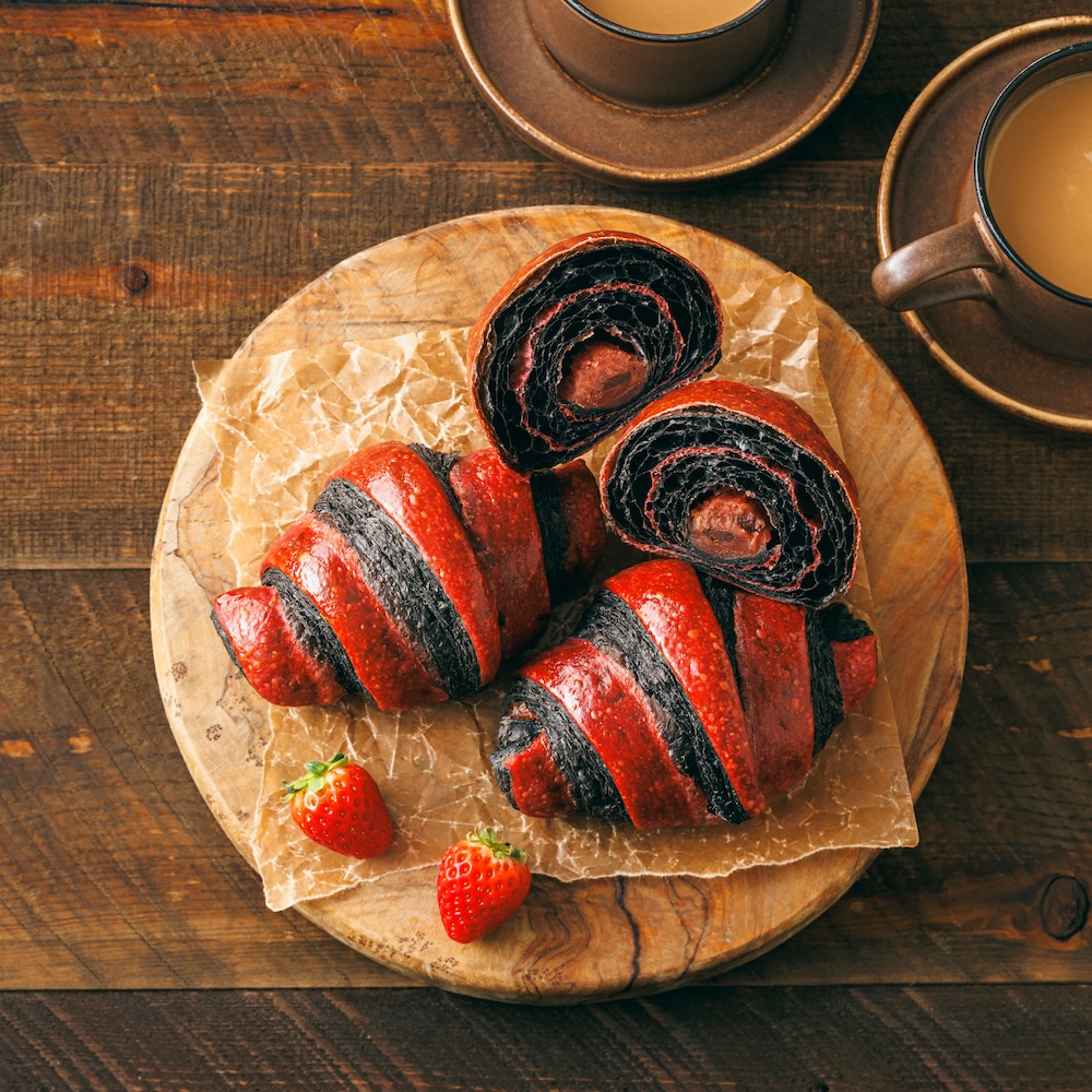 「あんクロワッサン（あまおう苺あん×チョコ）」イメージ