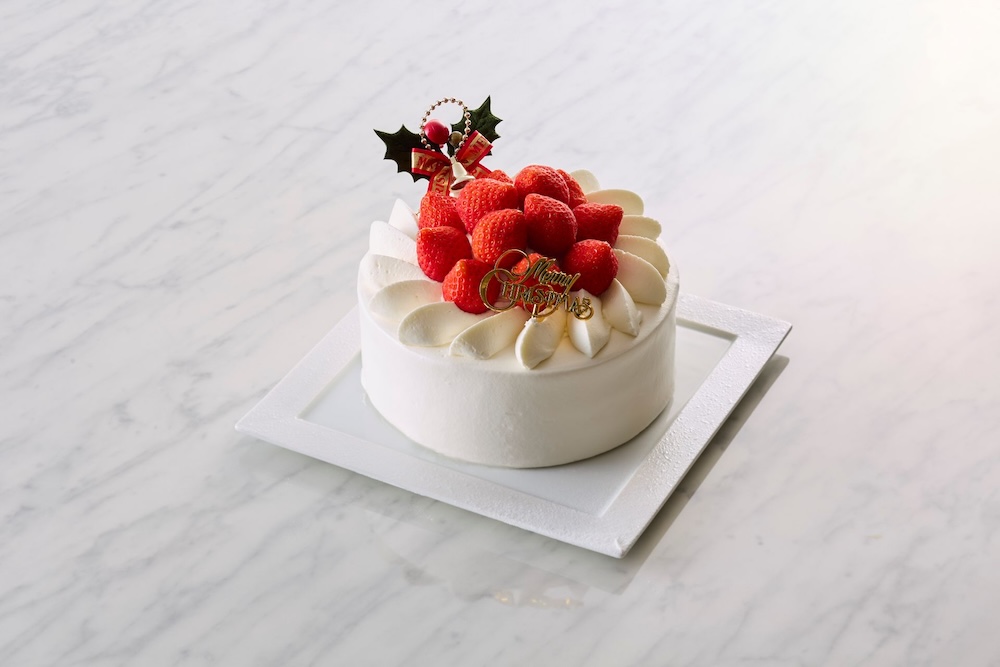 2サイズ展開される「苺のデコレーション」税込み3,996円〜