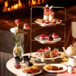 「ハドソンラウンジ」にて販売する「ストロベリー＆ショコラアフタヌーンティー」税込み7,150円（別途サービス料）