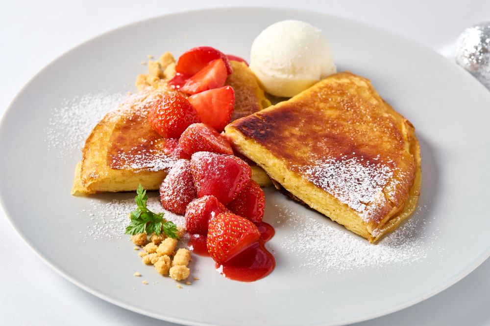 「ストロベリーミルフィーユパンケーキ」税込み2,800円