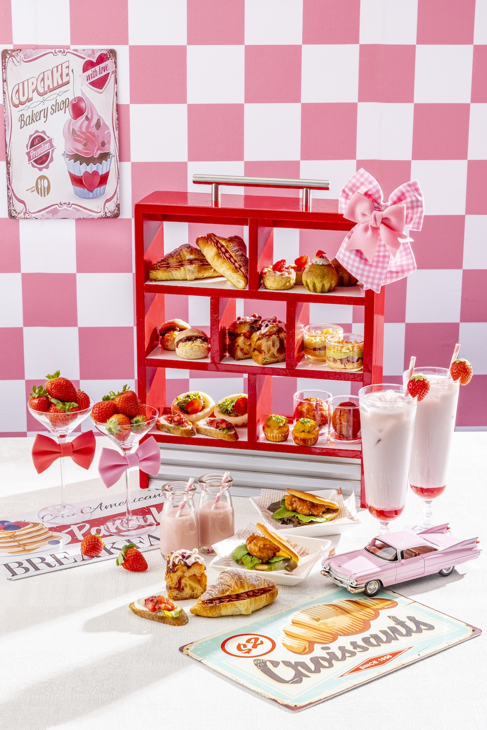 アフタヌーンティー「ストロベリー プティ・ブーランジェリー」イメージ