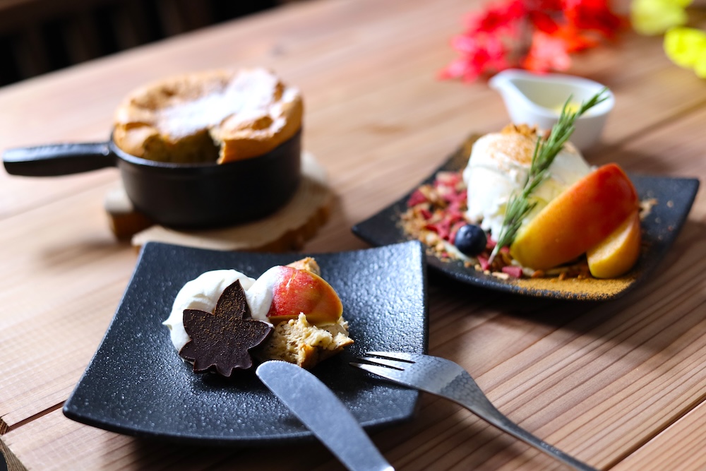 秋冬限定「富士山紅茶と林檎のパンケーキ」イメージ