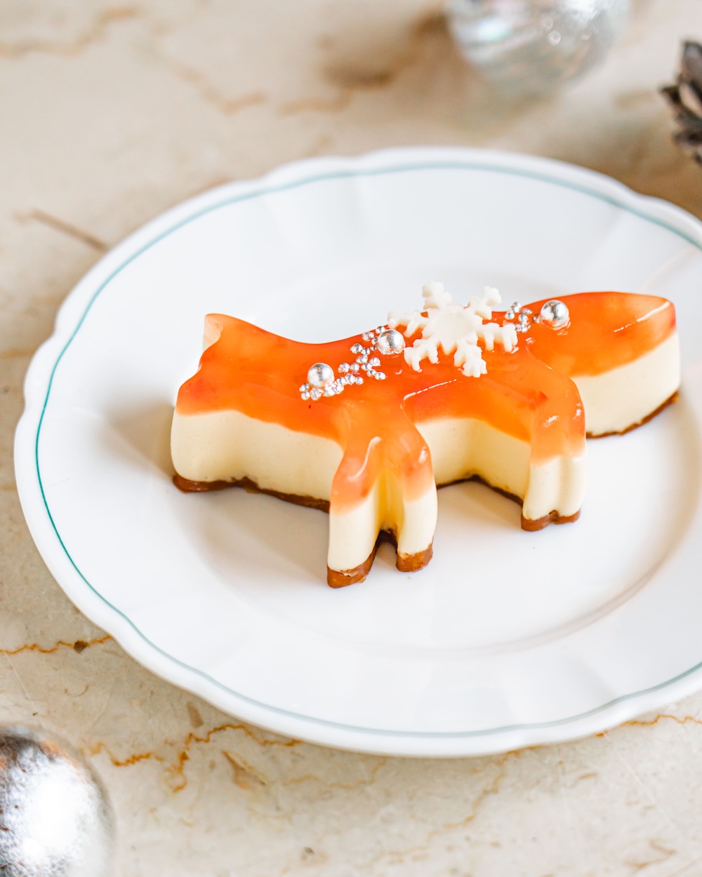 青山・大阪・福岡限定「ケーキキツネ アップルハニー」税込み900円