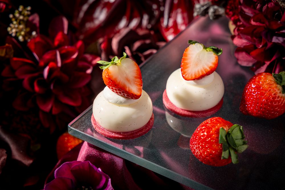 「ストロベリー・リュクス アフタヌーンティー」イメージ