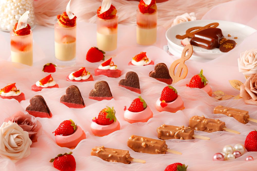 「ストロベリー＆ショコラアフタヌーンティー」イメージ